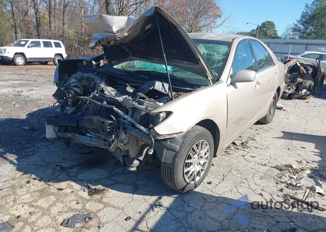 2002 Toyota Camry Le from USA, damaged, VIN 4T1BE32K52U039197